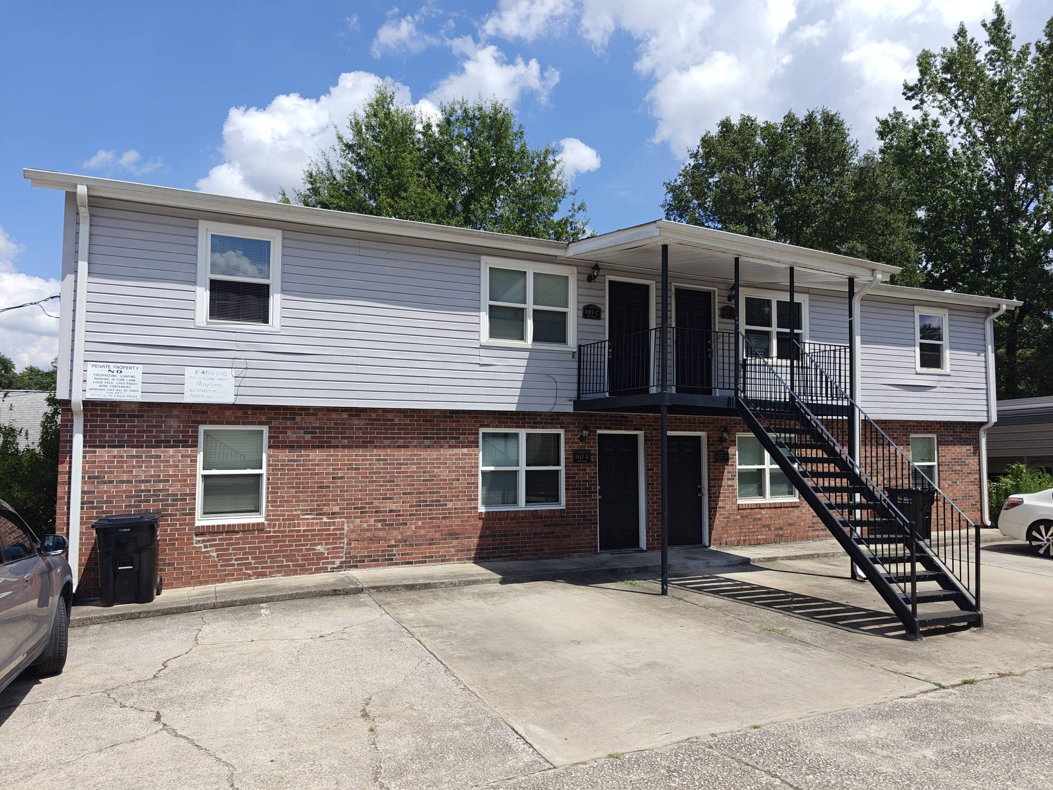 107 Hill Street - C