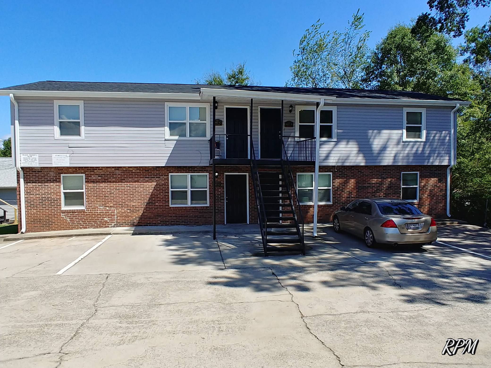 107 Hill Street - D
