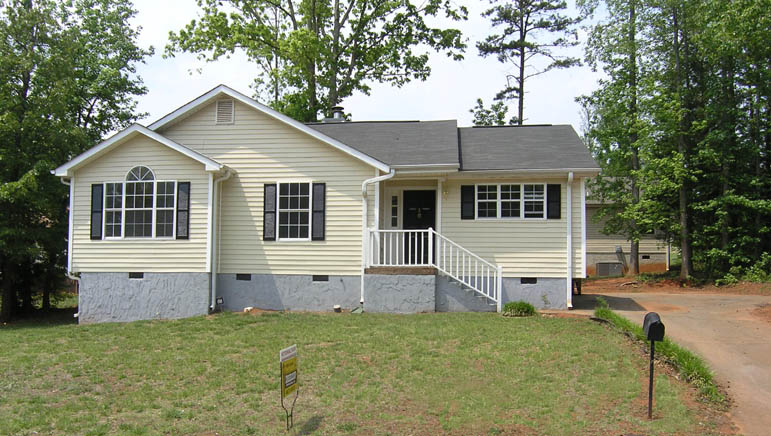 16 Silver Spur Court